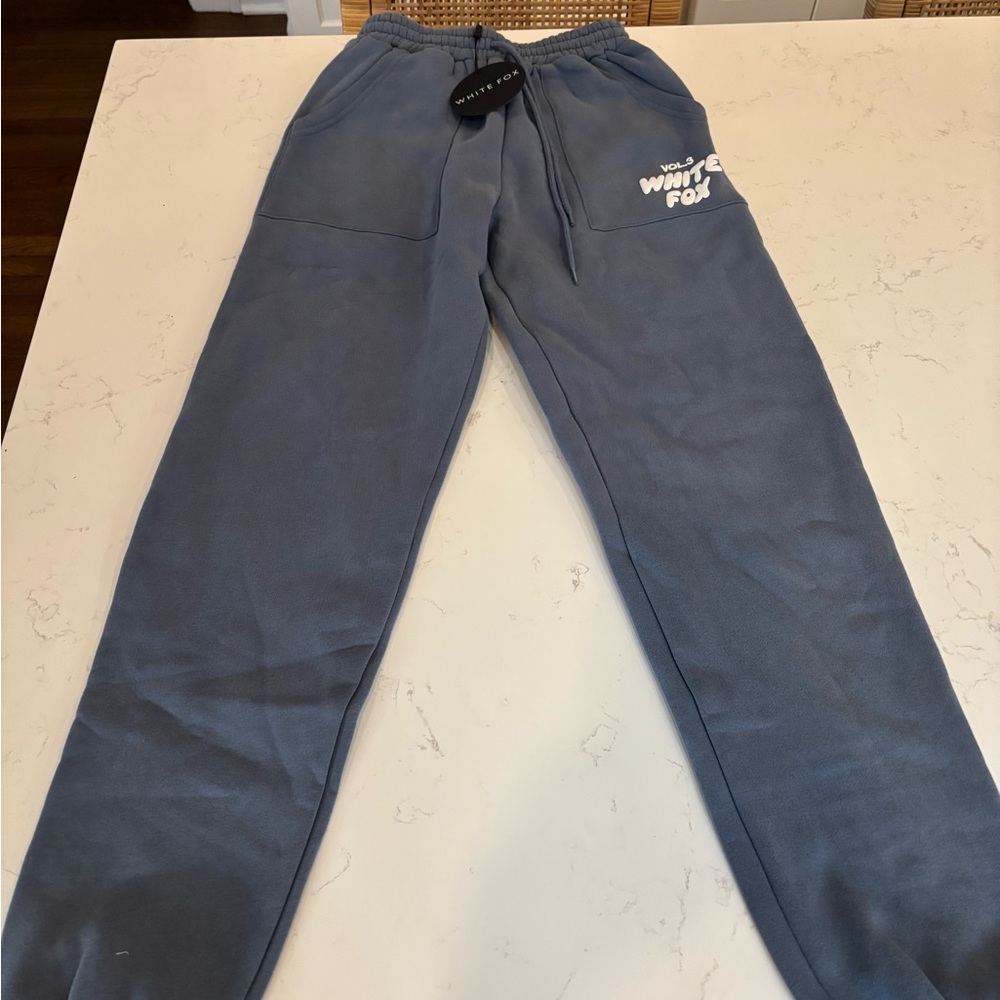NWT White Fox Offstage Sweatpants. Color Ocean